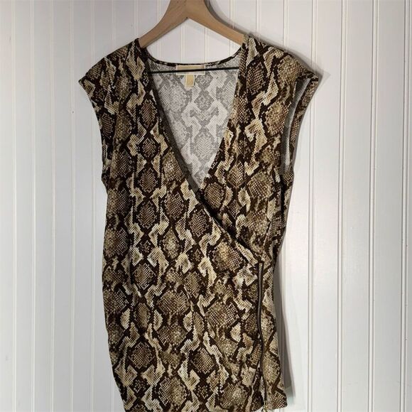 Michael Kors L Snake Print Wrap Top Brown Beige Faux Wrap Blouse Gold Zip Detail - Picture 2 of 10